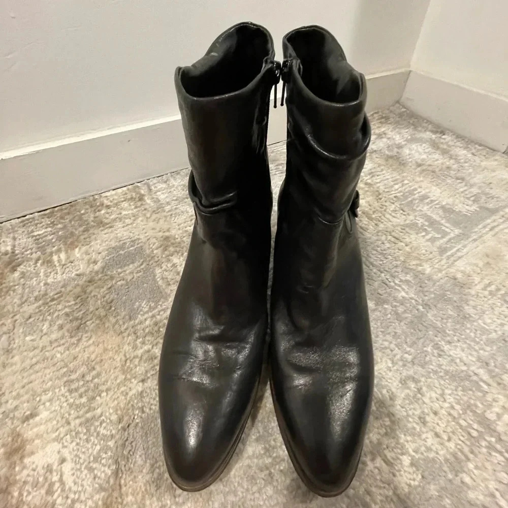 Amalfi by Rangoni Women's Vintage Italian High Heel Black Boots, Soft Leather 11 - Picture 2 of 15